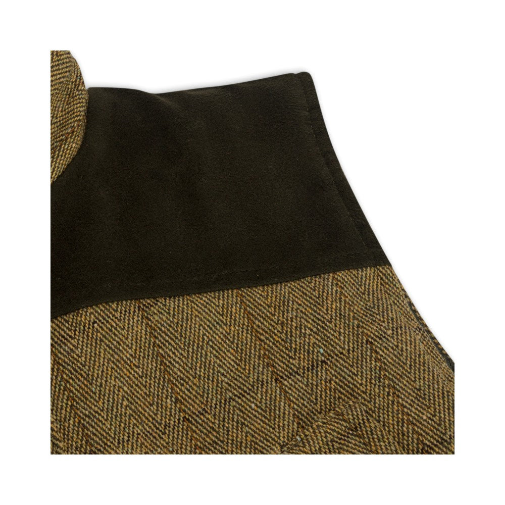 Men's Walker & Hawkes Tweed Warrington Shooting Gilet W/Shoulder Patch in Light Sage